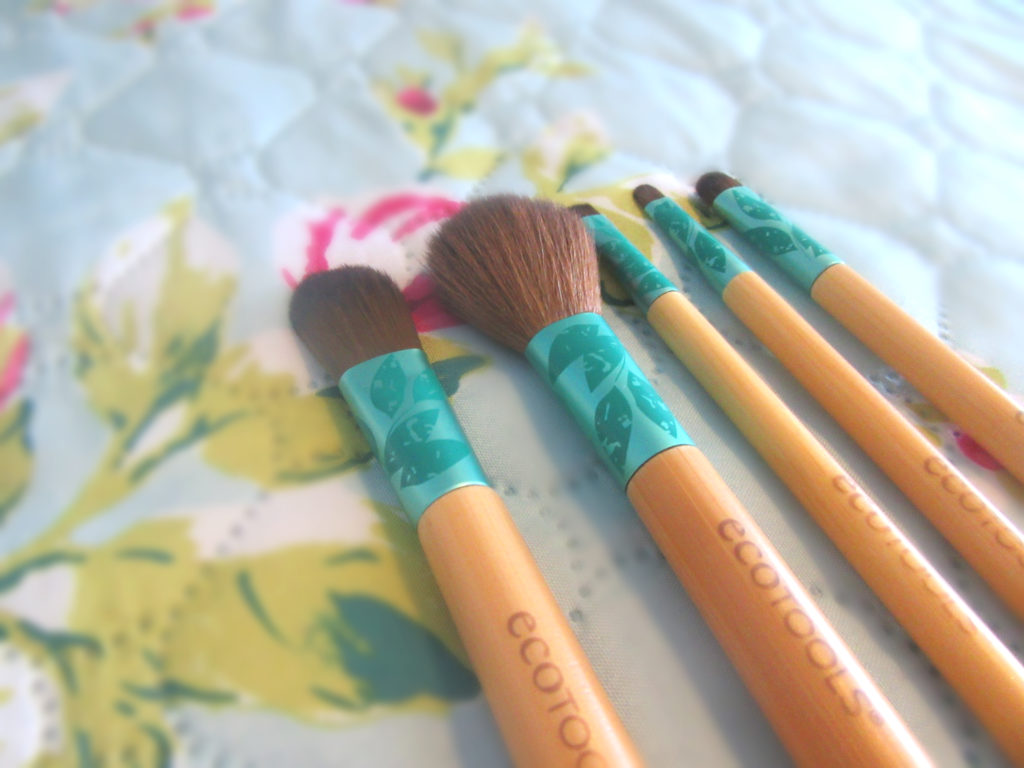 makeup brush